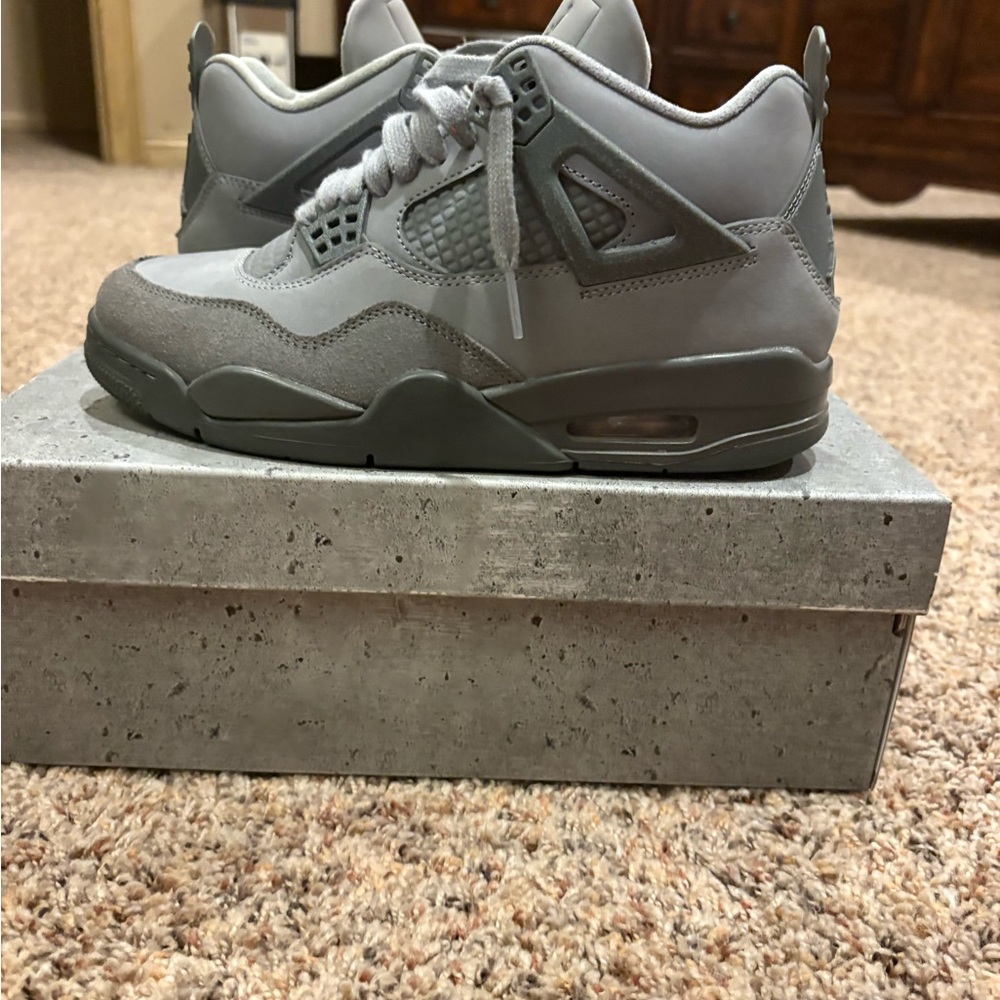 Jordan Men's Gray Sneakers
